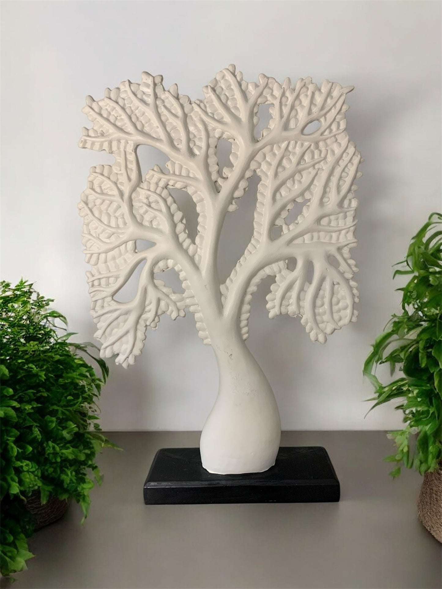 Albero grande della fortuna bianco